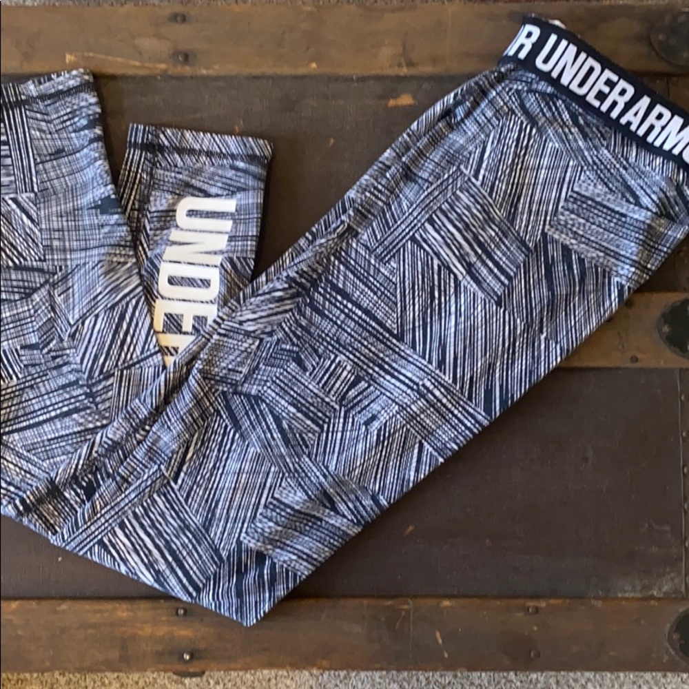 Under Armour Leggings, SizeM